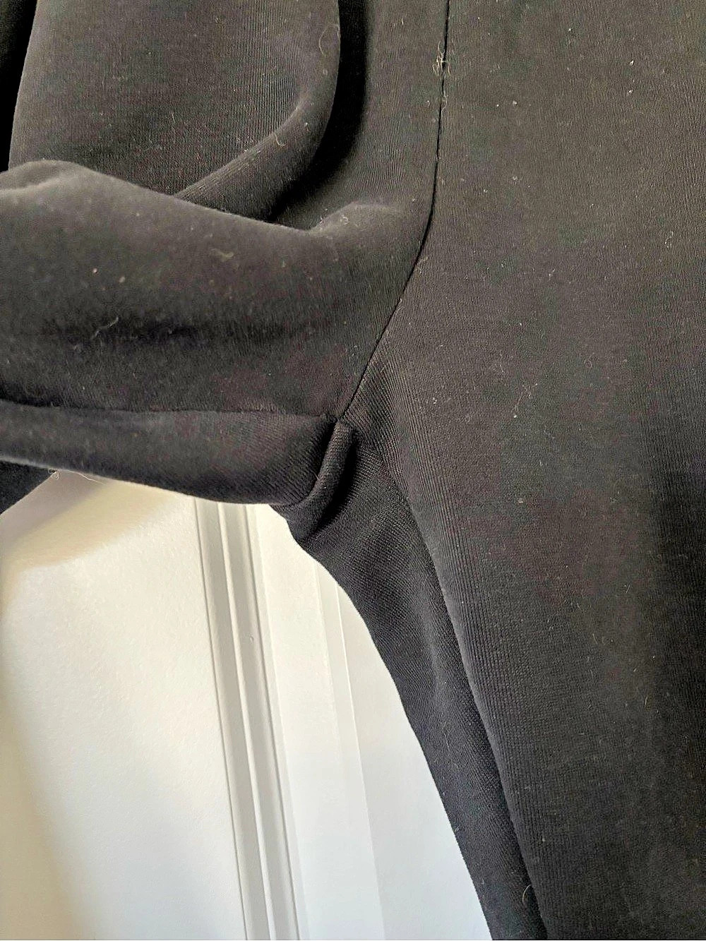 “Alo” black sweatpants, EUC, Size 6-10 - Picture 6 of 7